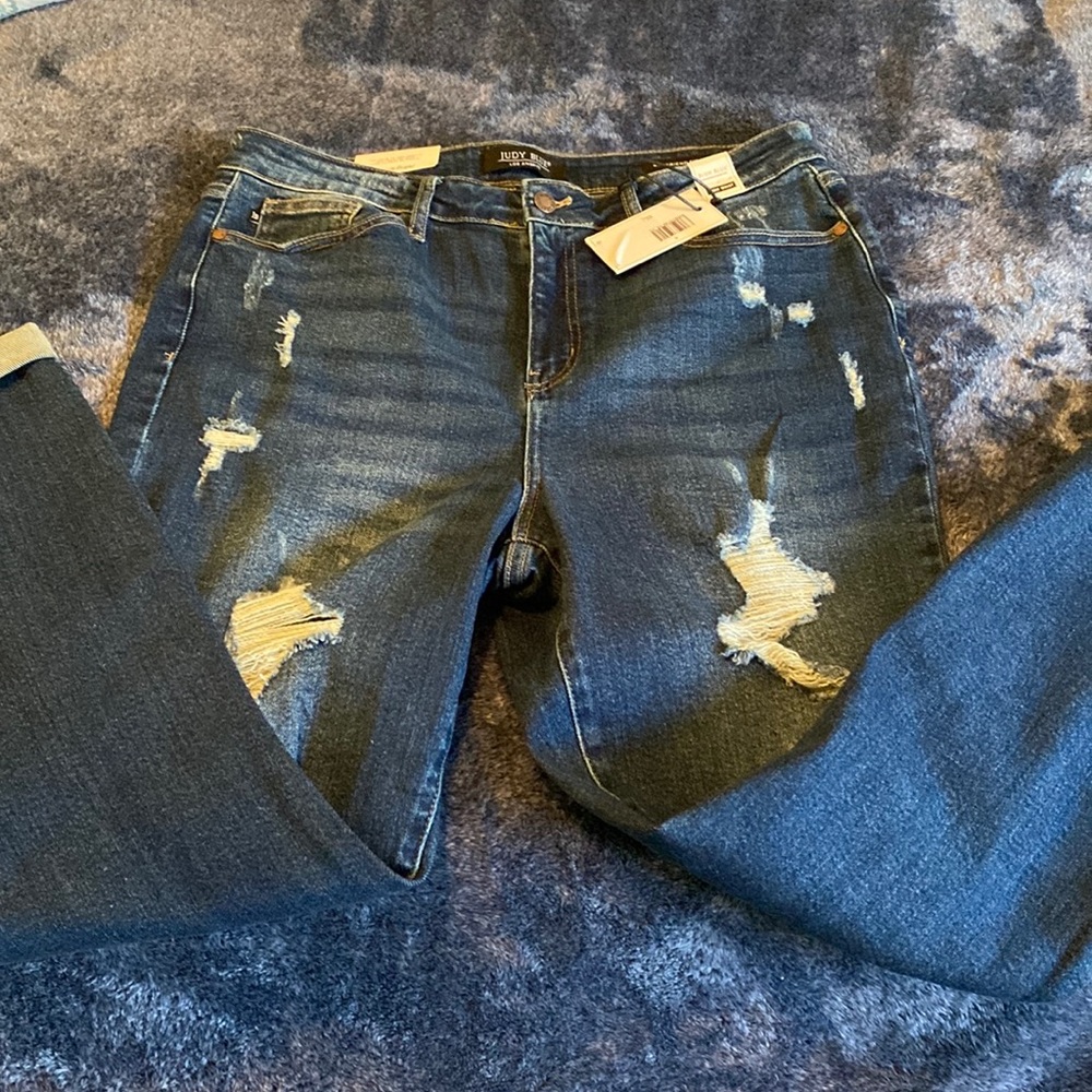 Judy Blue 15/32 Boyfriend High Waist distressed Jeans